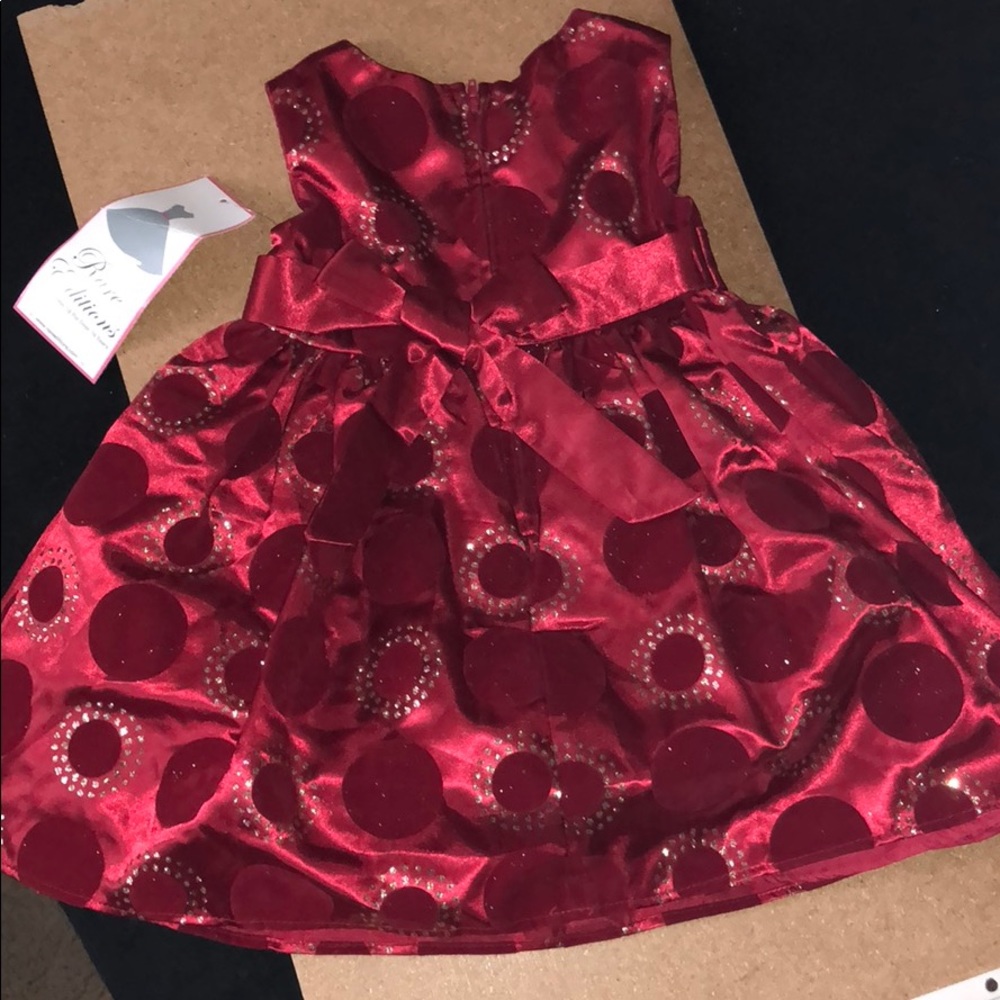 Dress - Picture 2 of 2